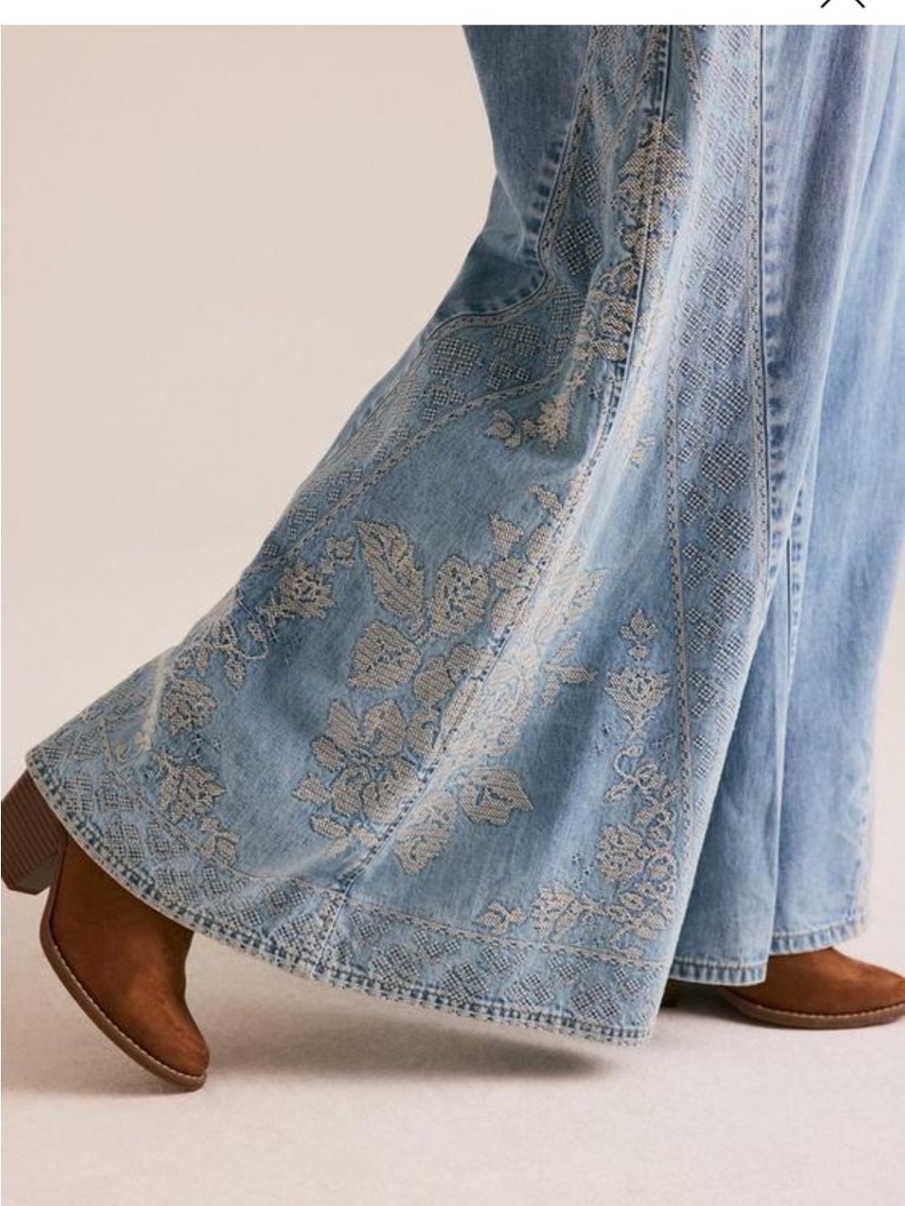 Plus Size Light Blue Wide-Leg Embroidered Jeans - Picture 3 of 5